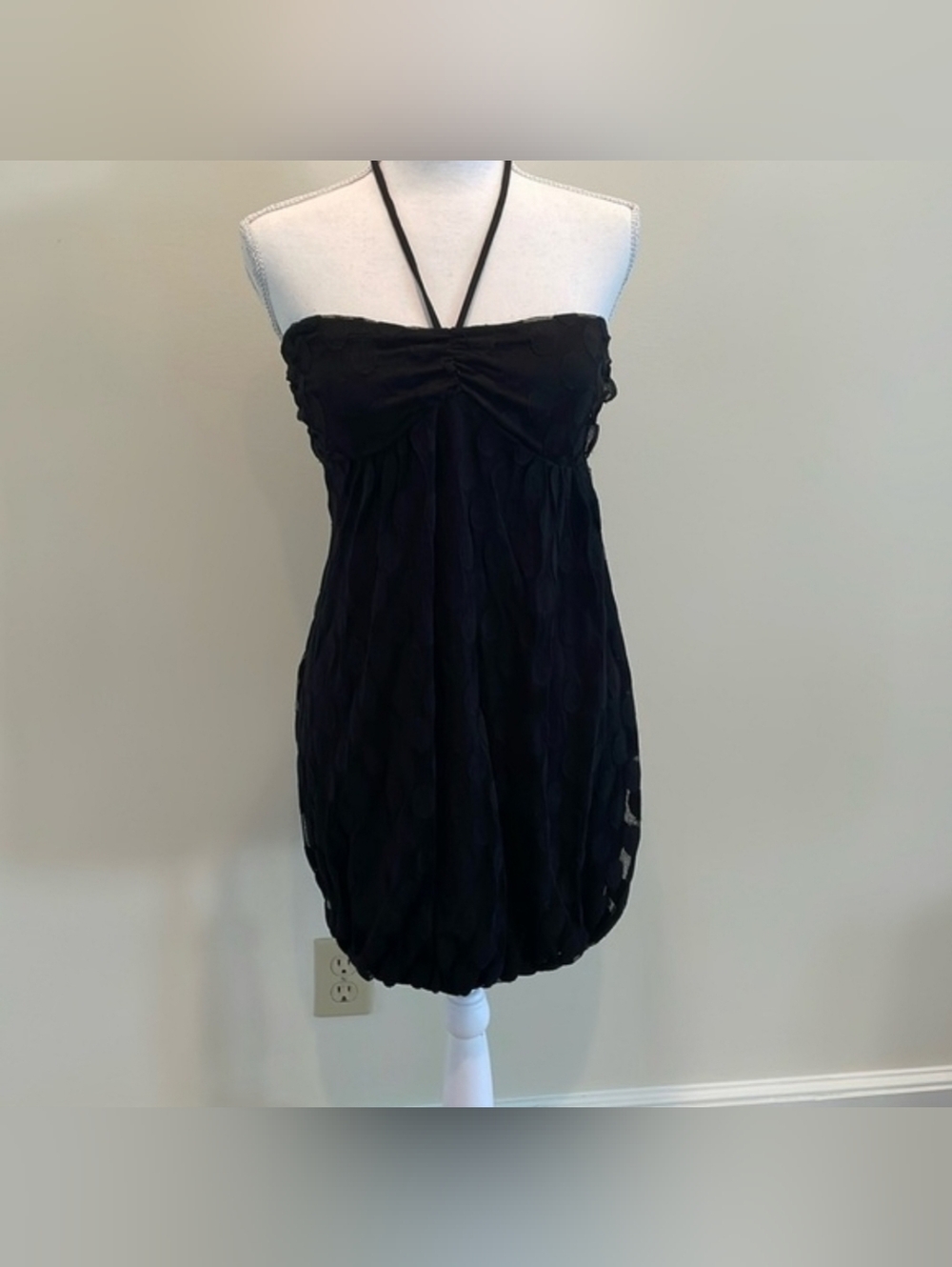 Forever 21 Black Strapless Bubble Hem Dress